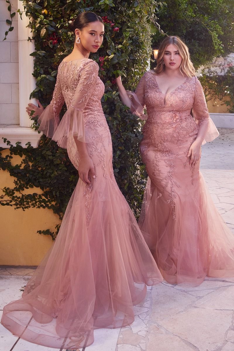FITTED LACE MERMAID GOWN WITH TRUMPET SLEEVE CDA1342-0