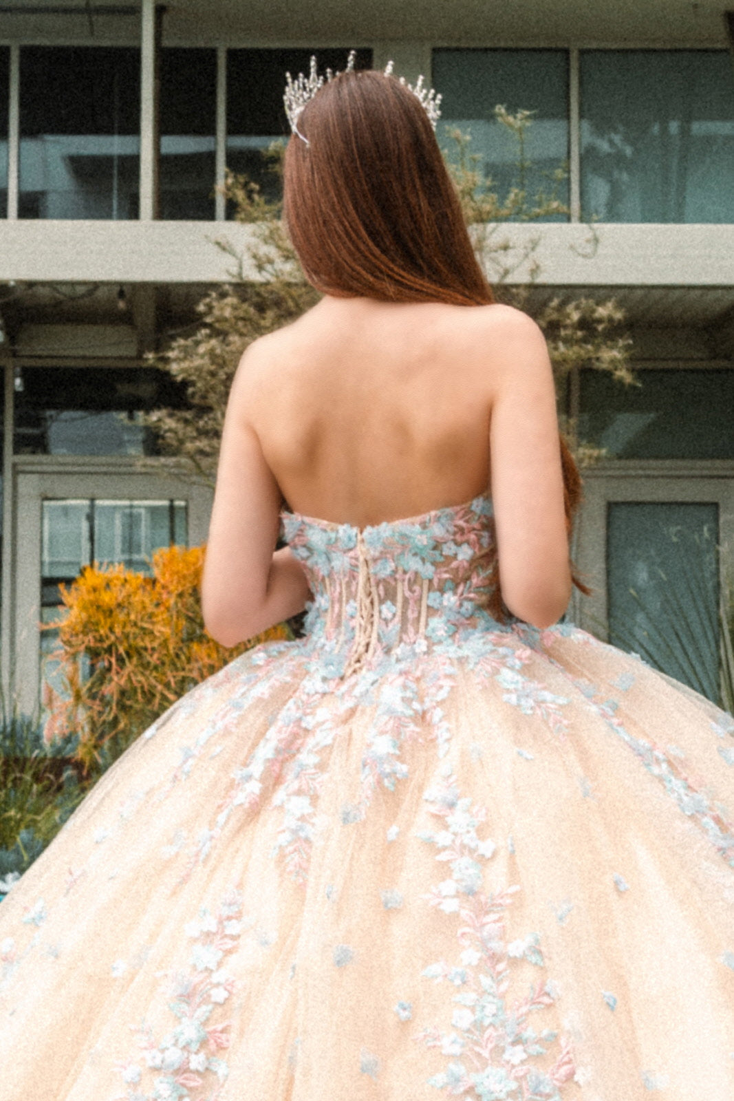 Beads Embellished Glitter Print Sweetheart Quinceanera Dress w/ detachable puff sleeve-4