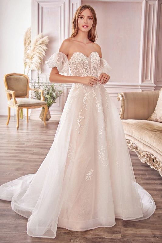 Romantic A-Line Bridal Gown wit Detachable Puff Sleeves.-0