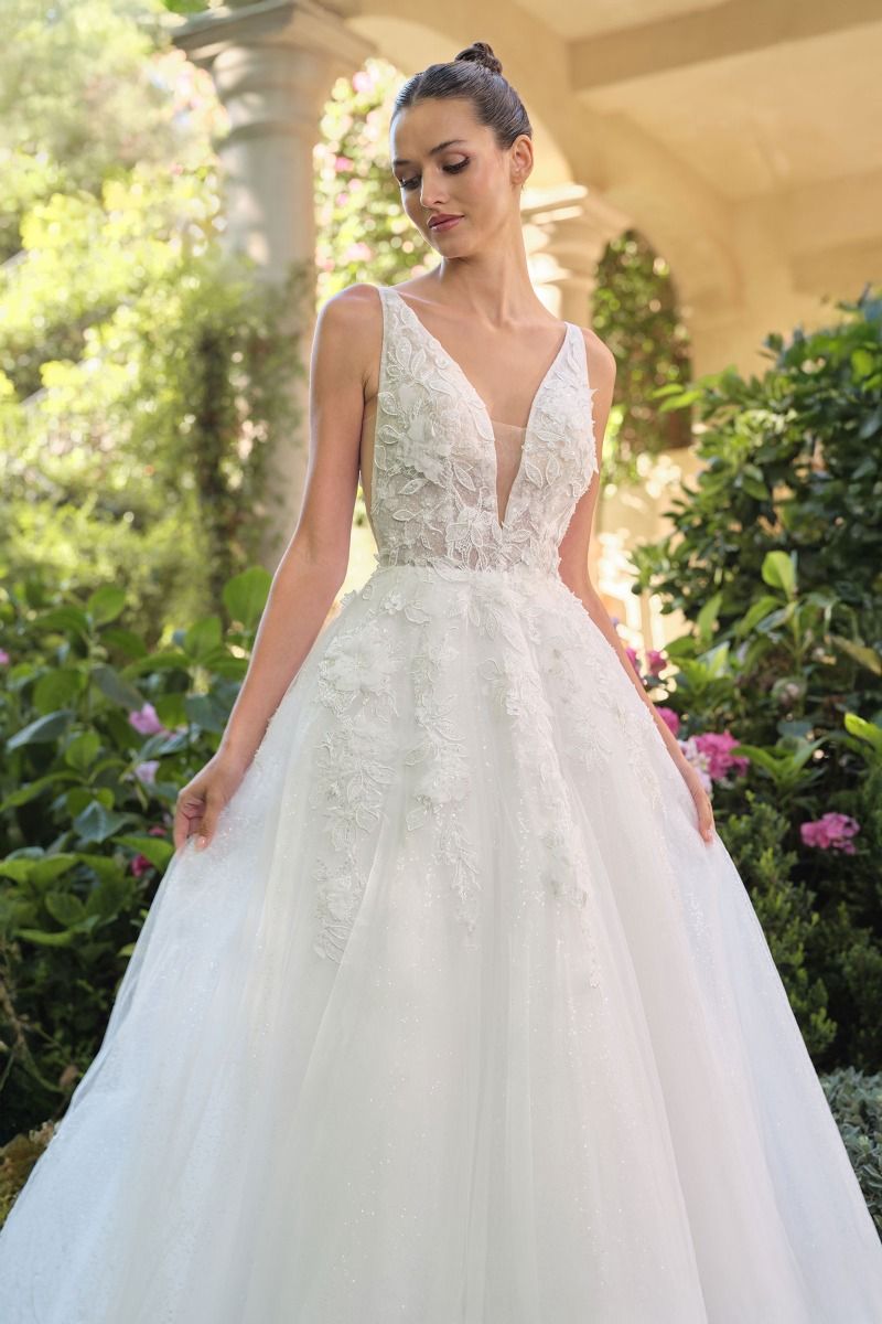 Wedding Ball Gown A Deep V-Neckline And Sleeveless Straps-2