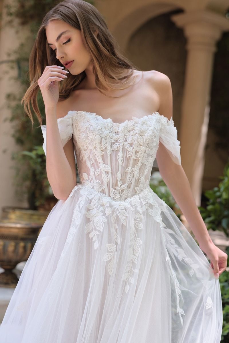Wedding Ball Gown An Off-The-Shoulder Illusion Bodice Adorned With Cascading Floral Lace Appliqué And Dimensional Textures-1