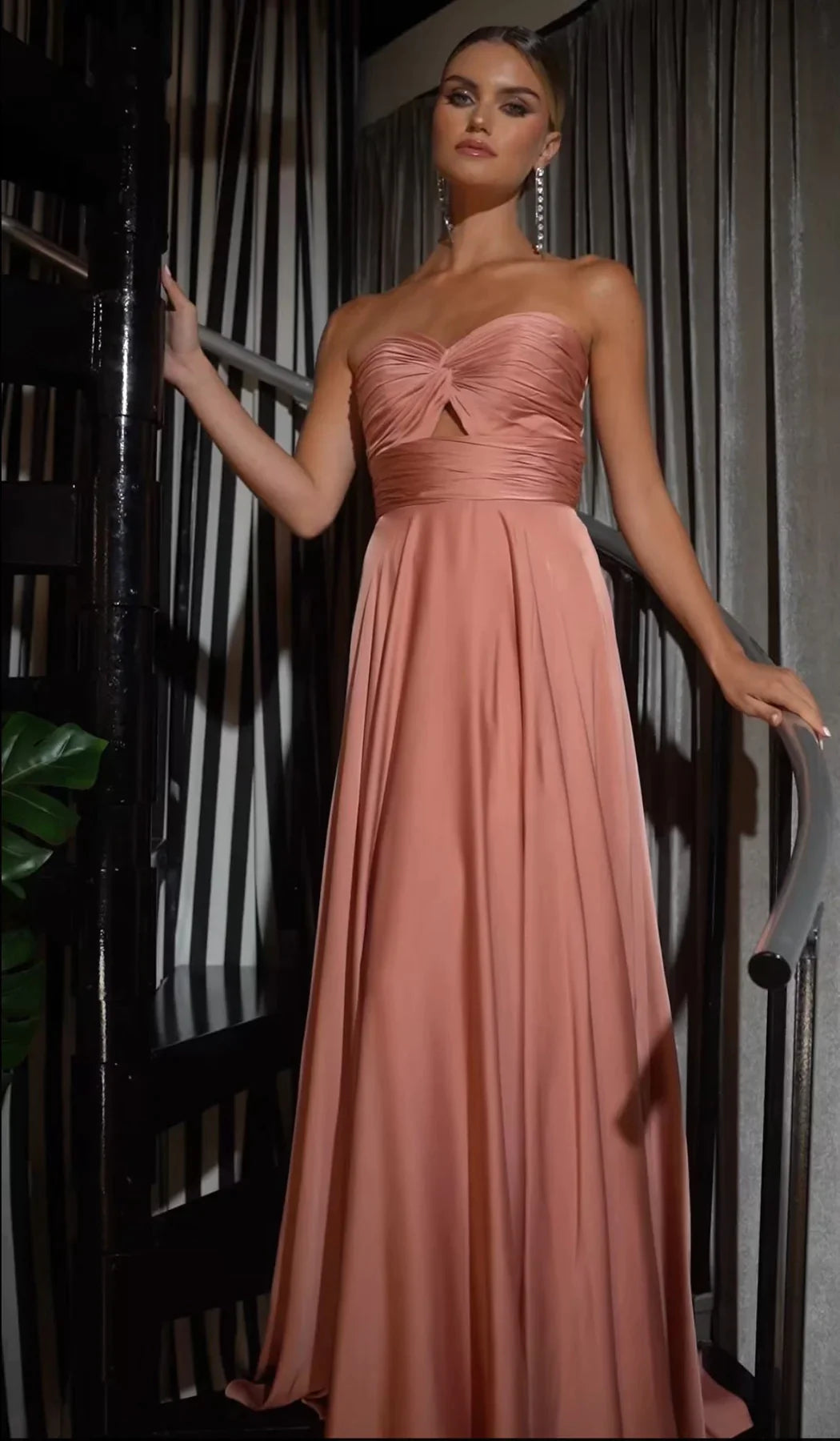 Strapless A-Line Satin Keyhole Dress-7