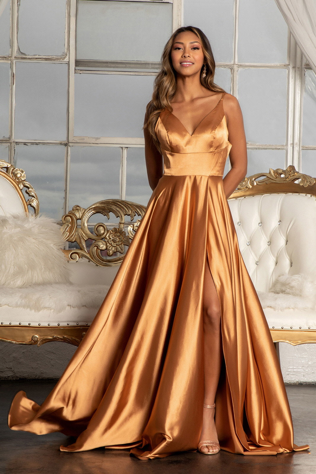 V-Neck Spaghetti Strap A-Line Satin Long Dress-2