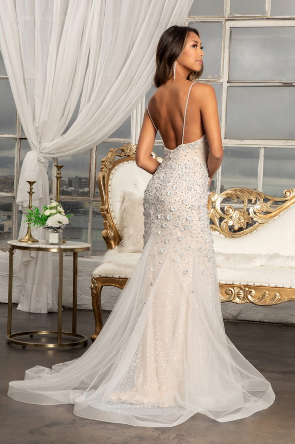3D Floral Applique V-Neck Spaghetti Strap Mesh Prom Dress-9